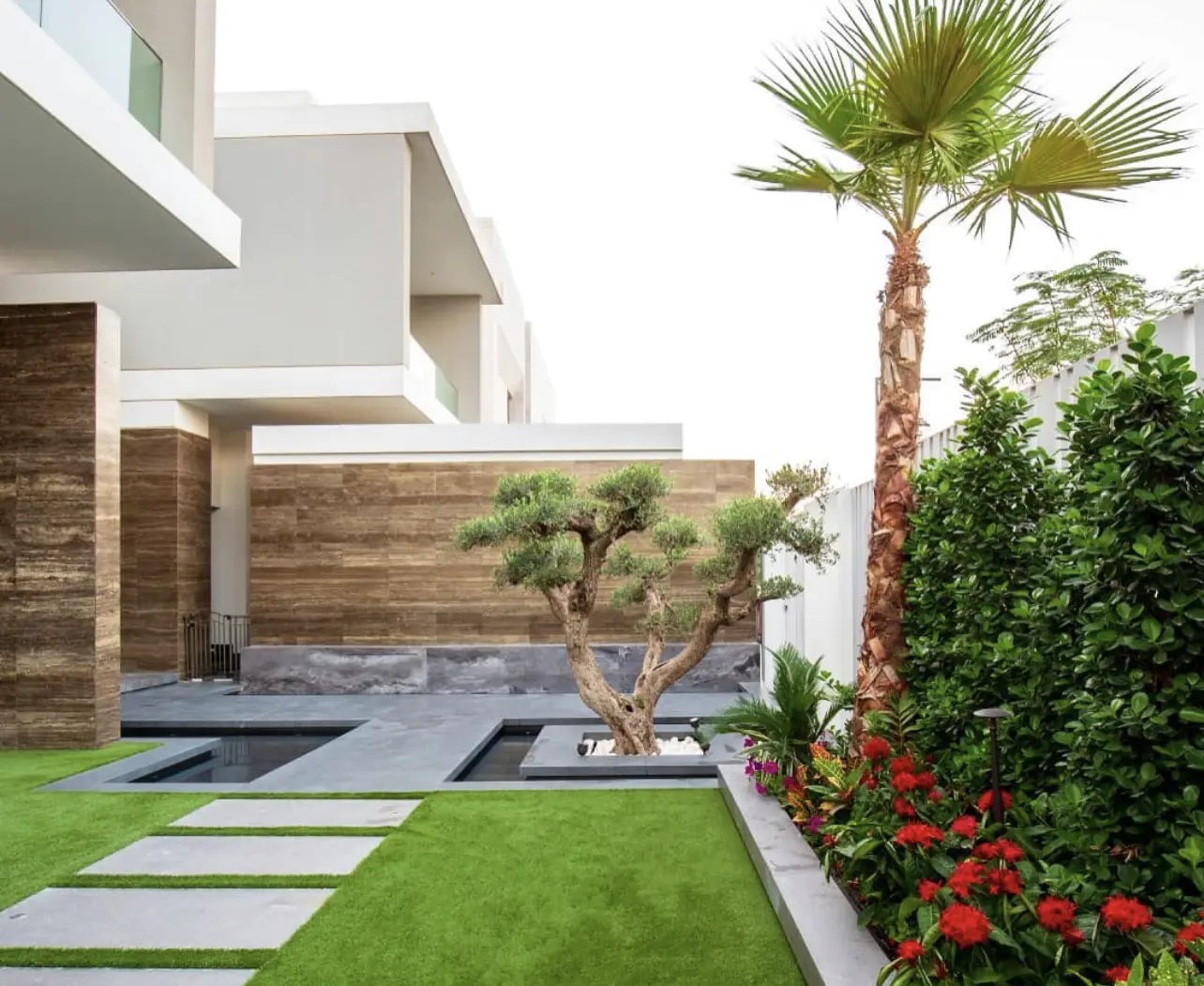 Villa-Landscaping